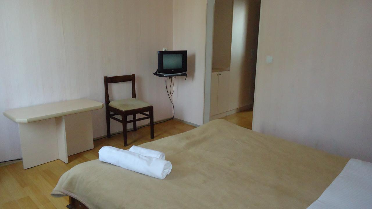 Hotel Georgia Gori Eksteriør bilde